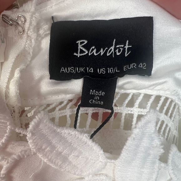 NWT Bardot Gemma Lace Halter MIDI dress from NORDSTROM - Picture 14 of 17